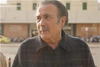 O Λάκης Λαζόπουλος ανακοινώνει το τέλος της θεατρικής του διαδρομής