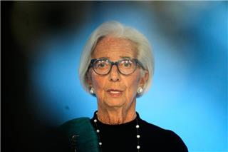 Ένταση στο Νταβός: Η Λαγκάρντ αποχώρησε από δείπνο μετά από υποτιμητικά σχόλια υπουργού του Τραμπ