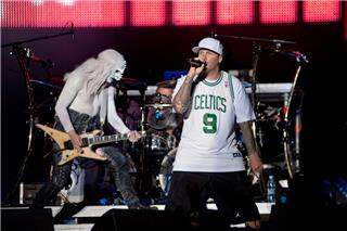 Rollin` Baby: Οι Limp Bizkit φέρνουν το απόλυτο nu-metal χάος στην «περιοδεία του καλοκαιριού»