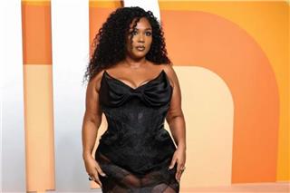 Η Lizzo έκανε πρώτη φορά σeξ στα 30 της: Περίμενε να κερδίσει το πρώτο της Grammy