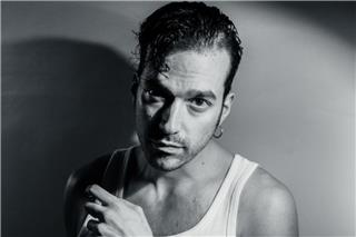 «Γουέστερν»: Μια ιστορία διαφυγής, φόβου και αντίστασης στην καρδιά της Αθήνας