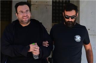 Προφυλακιστέοι ο Φίλιππος Καμπούρης και η σύζυγός του για την απάτη στον e‑ΕΦΚΑ