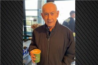 «Πεθαίνει» για καφέ ο Νετανιάχου: Δείτε το βίντεο με το οποίο ο Ισραηλινός πρωθυπουργός διαψεύδει τις φήμες περί θανάτου