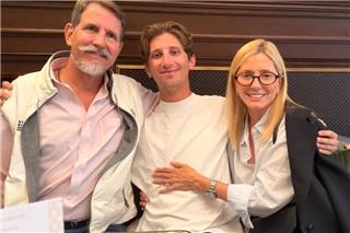 Δύσκολο Πάσχα για Μαρί Σαντάλ και Παύλο Ντε Γκρες: Αγωνία μετά το ατύχημα του 22χρονου γιου τους στη Φλωρεντία