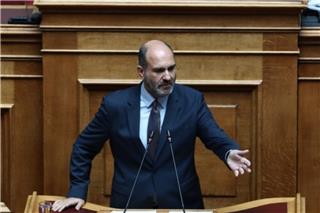 Τι απαντά ο Δημήτρης Μαρκόπουλος στις φήμες ότι δεν έχει πανεπιστημιακό πτυχίο