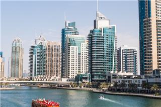 Το Ντουμπάι σε πλήρη κατάρρευση: Αποθέματα νερού για 48 ώρες - Φήμες για επιβολή capital controls