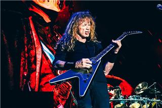 Oι Megadeth διασκευάζουν Metallica επί σκηνής!