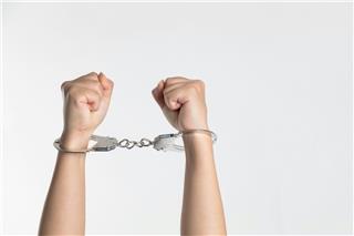 Καταδίκη για Τζέιμς Δαλαμάγκα, τη σύντροφο και τον πατέρα του
