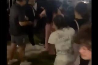 Όχλος επιτέθηκε σε φοιτήτριες του York College ‑ Ξυλοκοπήθηκαν μέχρι αναισθησίας