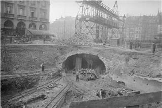 Σήμερα έμαθα: Η μακάβρια ιστορία των οστών στο μετρό του Παρισίου