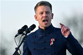 Ουγγαρία: Ποιος είναι ο Πέτερ Μαγυάρ, ο πολιτικός που προηγείται στις δημοσκοπήσεις ενόψει εκλογών