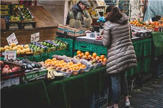 Τέλος οι λαικές αγορές από την Τετάρτη