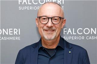 Αεροπορικό ατύχημα για τον ιδιοκτήτη της Calzedonia: Σώθηκε χάρη σε αλεξίπτωτο