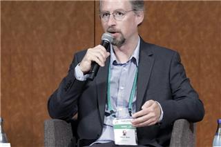 Οι New York Times «δείχνουν» τον μυστηριώδη δημιουργό του Bitcoin