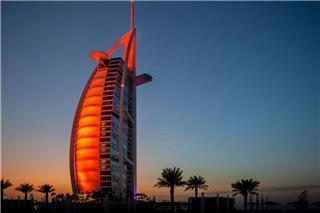 Burj Al Arab: Κλείνει το «αστέρι» του Ντουμπάι