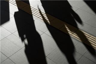 Αγιος Παντελεήμονας: Ανήλικες «αγέλη» ξυλοκόπησαν 16χρονη - Διώξεις και στους γονείς