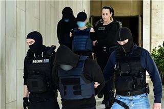 Δίωξη για υπόθαλψη εγκληματία στον 18χρονο και τις κοπέλες για τη δoλoφovία στον Αγιο Δημήτριο