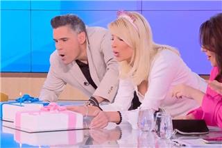 Φαίη Σκορδά και Δημήτρης Ουγγαρέζος γιόρτασαν τα γενέθλιά τους στο πλατό του Buongiorno