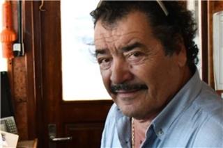 «Έφυγε» ο άνθρωπος που συνέδεσε τις Μικρές Κυκλάδες – Θλίψη για τον Γιάννη Σκοπελίτη