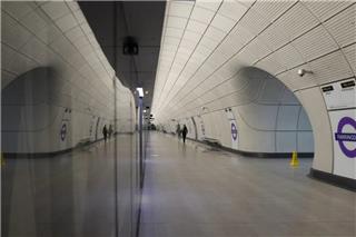 Εκκένωση σιδηροδρομικού σταθμού του Λονδίνου λόγω «ύποπτης διαρροής αερίου» – Επιβάτες αισθάνθηκαν αδιαθεσία