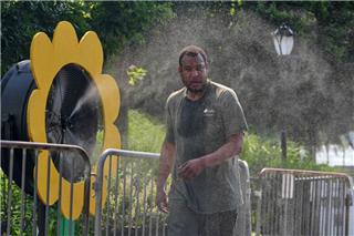 Νέα Υόρκη: Καύσωνας 46°C και ο δήμαρχος θέλει οικονομία στα κλιματιστικά