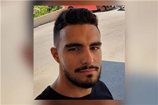 Συγκίνηση στην κηδεία του 21χρονου Αγγελου που έχασε τη ζωή του σε τροχαίο – Τον αποχαιρέτησαν με χορό, δείτε το βίντεο