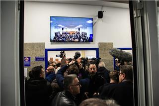 Δίκη για Τέμπη: Διεκόπη για την 1η Απριλίου μετά τις αντιδράσεις για ασφυκτικές συνθήκες