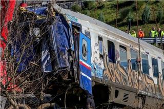 Τέμπη: Πλήρης αποζημίωση στους τραυματίες από τον ΕΟΠΥΥ για υπηρεσίες που δεν συνταγογραφούνται