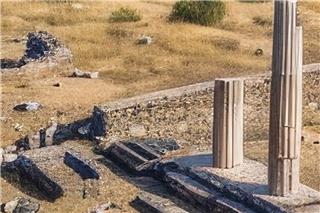 Η Δήλος βυθίζεται ένα εκατοστό τον χρόνο