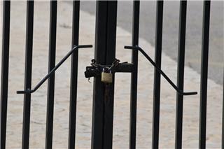 Υπουργείο Παιδείας: Τηλεκπαίδευση στα σχολεία που θα παραμείνουν κλειστά λόγω της κακοκαιρίας