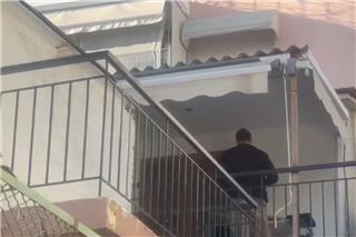 Εύοσμος: Ασφυκτικό θάνατο «βλέπουν» οι αρχές για την 59χρονη που βρέθηκε ημίγυμνη