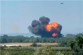 Τουρκία: Νέα βίντεο-σοκ από τη συντριβή του F-16 στη Γιάλοβα – Πέρασε δίπλα από αυτοκίνητο