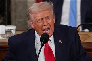 Τραμπ για επίθεση στο Ιράν: «Θα εξαλείψουμε τις απειλές» – Τι γνωρίζουμε έως τώρα για το «χτύπημα» από ΗΠΑ και Ισραήλ