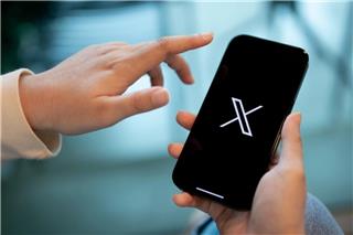 Έπεσε το Χ: Προβλήματα σε Ελλάδα και σε άλλες χώρες του κόσμου