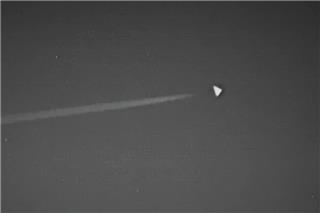 Μυστηριώδες αεροσκάφος σε σχήμα UFO εντοπίστηκε πάνω από την Περιοχή 51, ενώ ακούγεται παράξενος στρατιωτικός κωδικός