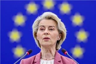 Φον ντερ Λάιεν: Η Ευρώπη θα γίνει πέρα από οικονομική και στρατιωτική υπερδύναμη