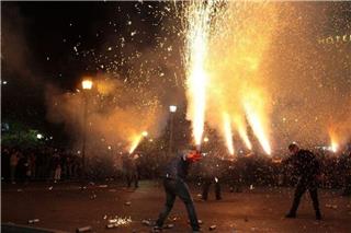 Βεγγαλικά: Σε επιφυλακή οι αρχές ενόψει Πάσχα για «πυριτιδαποθηκές» - Τα «τσουχτερά» πρόστιμα