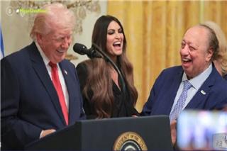 ΗΠΑ: Ο Τραμπ τα ...βρήκε σκούρα με τα ελληνικά ονόματα - Βίντεο