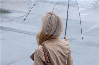 Καιρός: «Πέφτει κι άλλο η θερμοκρασία» - Πού θα εκδηλωθούν βροχές και καταιγίδες