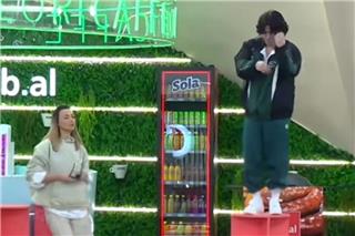 Big Brother Αλβανίας: Παίκτες χορεύουν με τραγούδι του Κωνσταντίνου Αργυρού