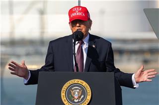 Ο Τραμπ μιλά για τρεις υποψήφιους για την ηγεσία του Ιράν και προειδοποιεί για περισσότερες αμερικανικές απώλειες