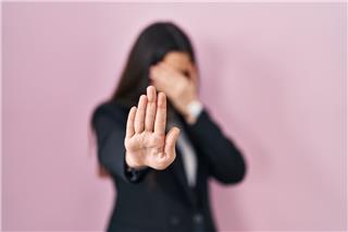 Θρίλερ στη Δράμα: Μαχαίρωσε τη σύζυγό του και έδωσε τέλος στη ζωή του