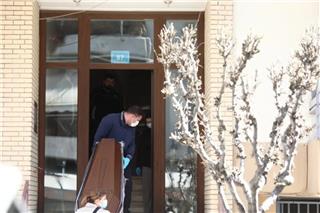 Ζωγράφου: Μυστήριο με τους θανάτους μητέρας και κόρης – Τα δύο σενάρια που εξετάζουν οι αρχές