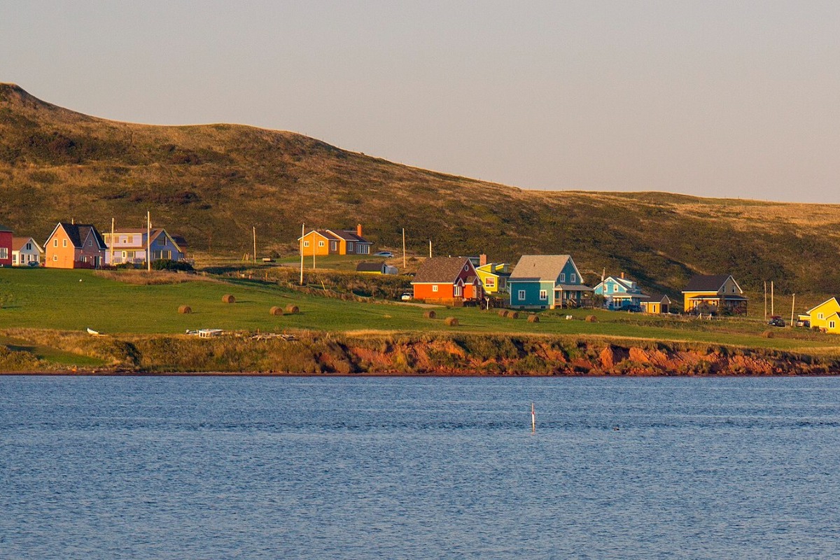 Το νησί που κατοικούν μόνο απόγονοι ναυαγών