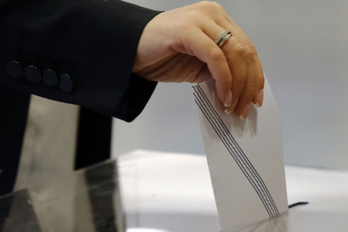 Real Polls: Νέα δημοσκόπηση με εκπλήξεις