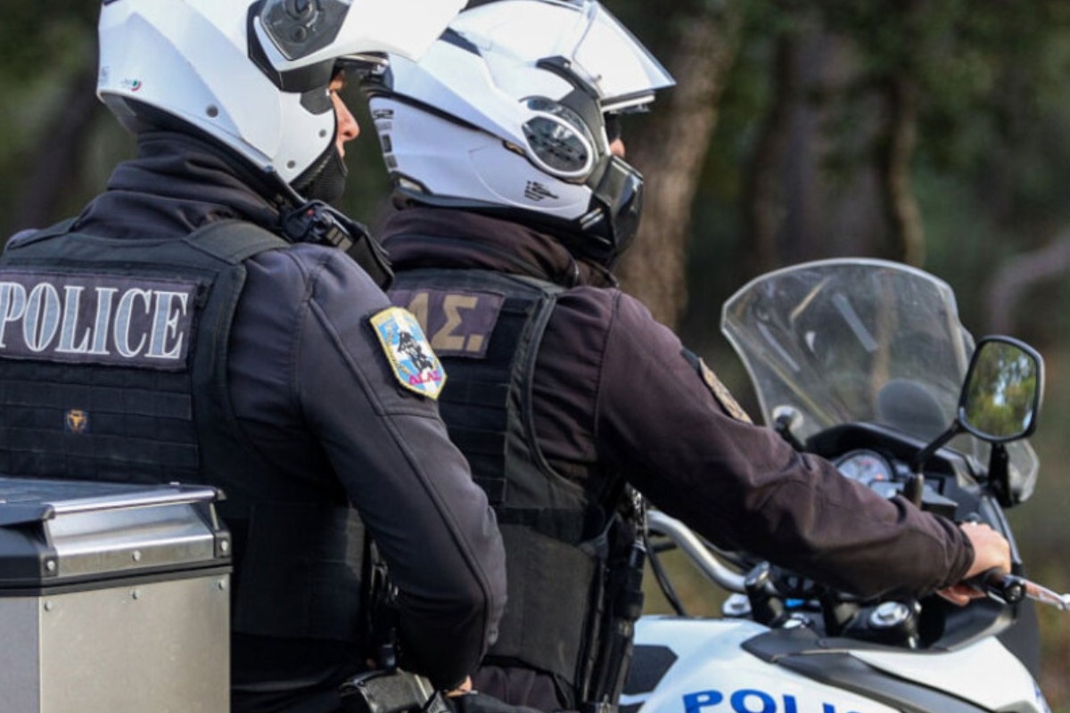 Τρόμος για 22χρονη στο Ηράκλειο: Την απειλούσε ο πρώην σύντροφός της, συνελήφθη έξω από το σπίτι της με μαχαίρια