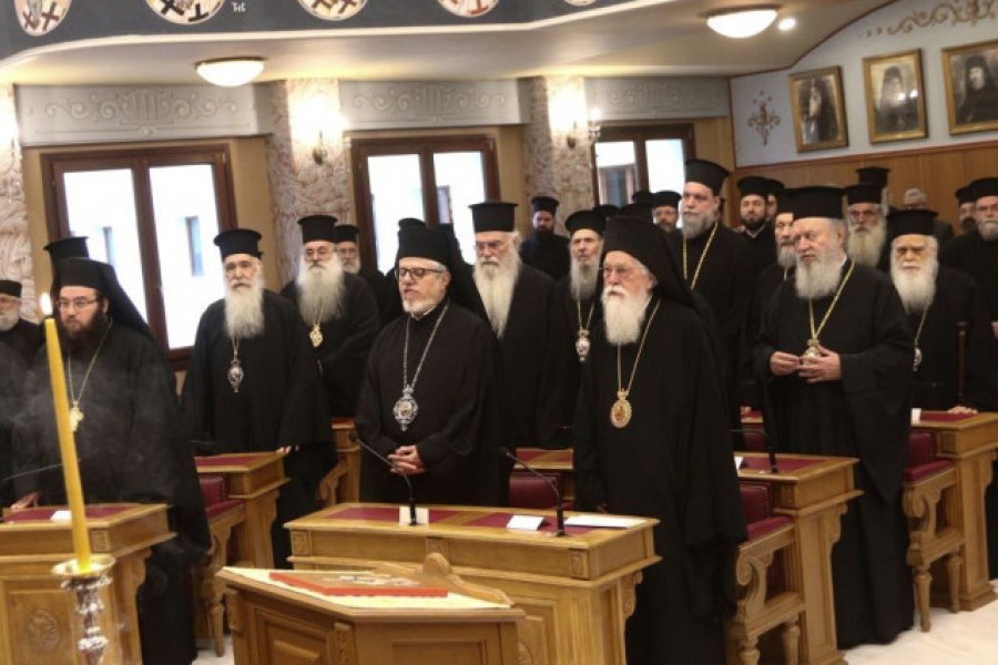 Μισθοδοσία Αρχιερέων: Ανακρίβειες τα υπέρογκα ποσά, εξηγεί η Διαρκής Ιερά Σύνοδος