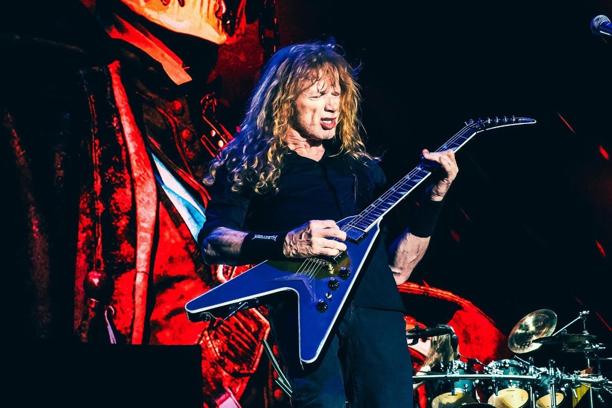Oι Megadeth διασκευάζουν Metallica επί σκηνής!