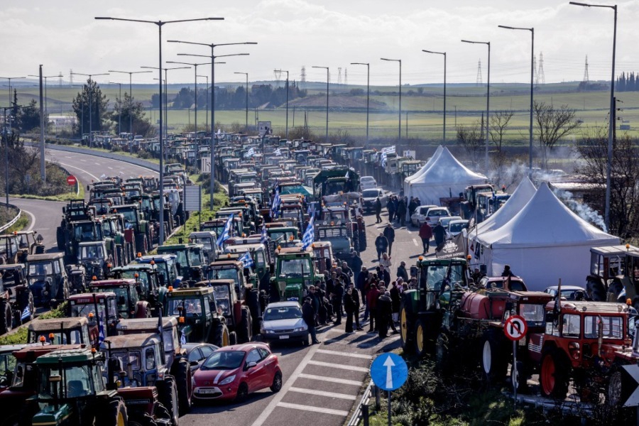 Κλείνουν τα Τέμπη οι αγρότες – Απαντούν με κλιμάκωση στα μέτρα της κυβέρνησης