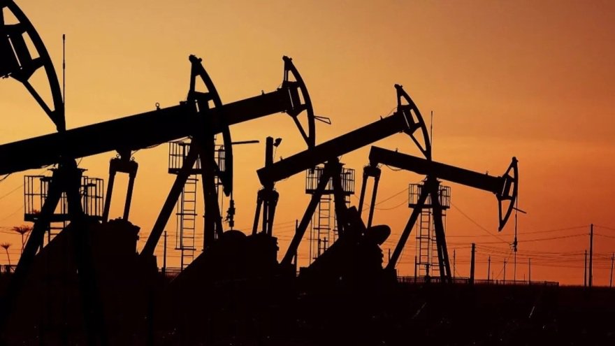 Οι αριθμοί του πολέμου στο Ιράν: 7.900 νεκροί, 22% πάνω το πετρέλαιο, μόλις 7 πλοία την ημέρα περνάνε τα Στενά του Ορμούζ, 37,5 δισ. δολάρια το κόστος για τις ΗΠΑ
